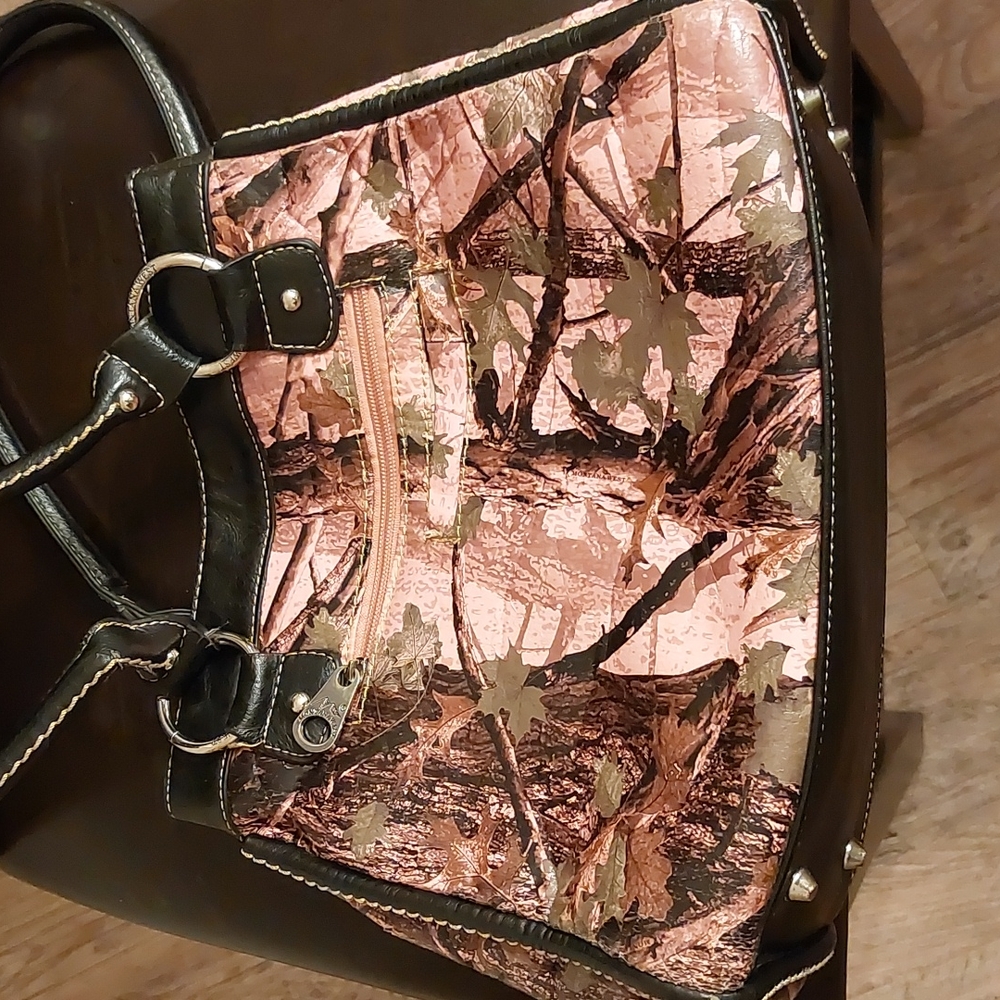 Handbag - Picture 5 of 8
